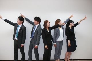 若手中心の会社でみんな力合わせてガッツリ稼ぎませんか?